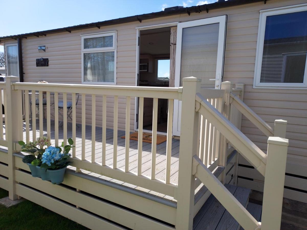 Shorefield Country Park Self-Catering Holiday Home Lymington Exterior photo